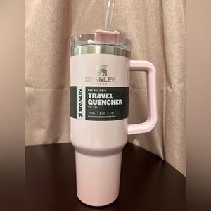 Brand New Stanley Adventure Quencher 40oz Tumbler Parfait Pearlescent